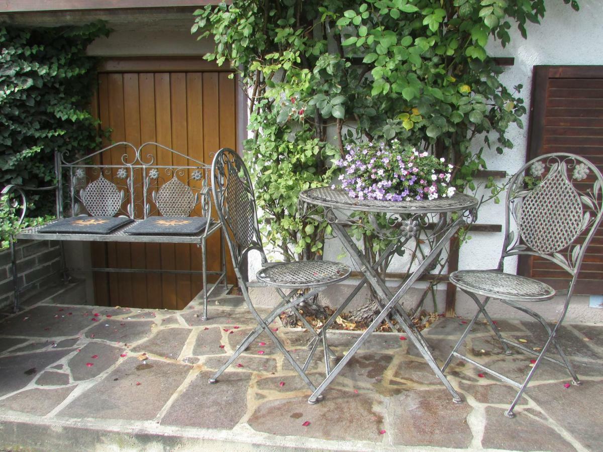 Ferienhaus Tschenett امست المظهر الخارجي الصورة