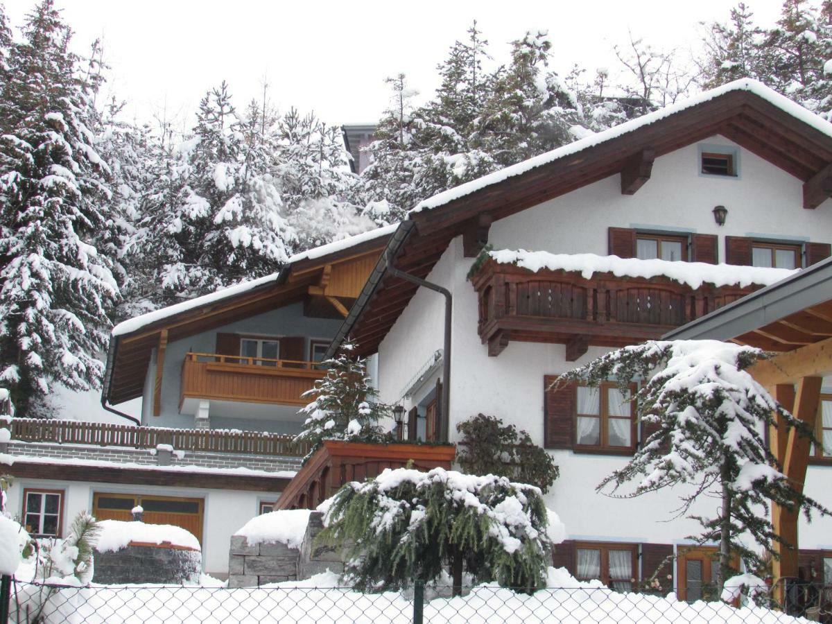 Ferienhaus Tschenett امست المظهر الخارجي الصورة